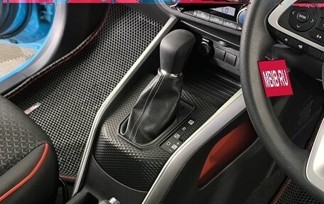 Toyota Raize I, 2019 год, 1 790 000 рублей, 13 фотография