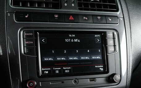 Volkswagen Polo VI (EU Market), 2018 год, 1 119 000 рублей, 17 фотография