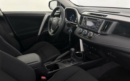 Toyota RAV4, 2016 год, 2 249 000 рублей, 12 фотография