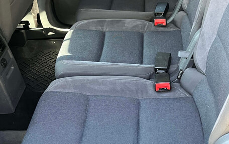 Volkswagen Touran III, 2011 год, 1 100 000 рублей, 16 фотография