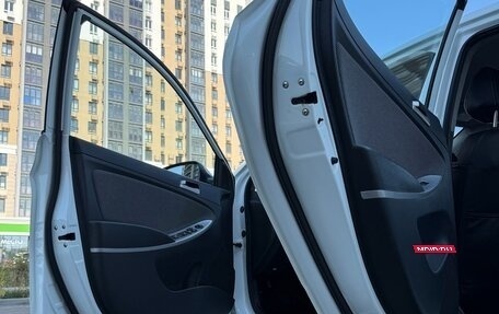 Hyundai Solaris II рестайлинг, 2014 год, 885 000 рублей, 5 фотография