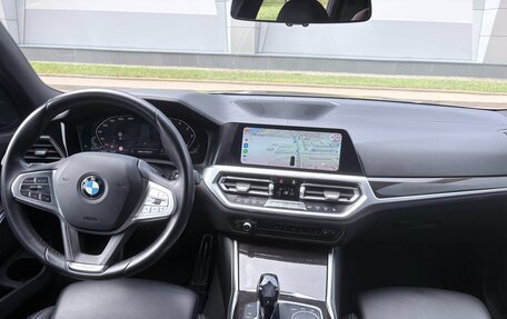 BMW 3 серия, 2020 год, 4 780 000 рублей, 21 фотография