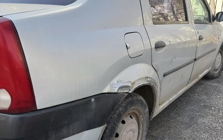 Renault Logan I, 2005 год, 110 000 рублей, 8 фотография