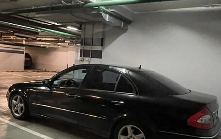 Mercedes-Benz E-Класс, 2008 год, 800 000 рублей, 4 фотография