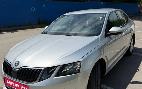 Skoda Octavia, 2019 год, 1 899 000 рублей, 2 фотография