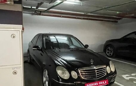Mercedes-Benz E-Класс, 2008 год, 800 000 рублей, 3 фотография