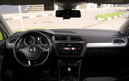 Volkswagen Tiguan II, 2019 год, 2 248 000 рублей, 7 фотография