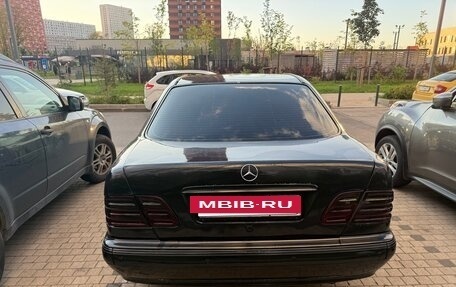 Mercedes-Benz E-Класс, 2000 год, 165 000 рублей, 5 фотография
