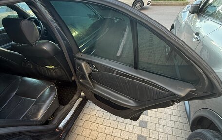 Mercedes-Benz E-Класс, 2000 год, 165 000 рублей, 11 фотография