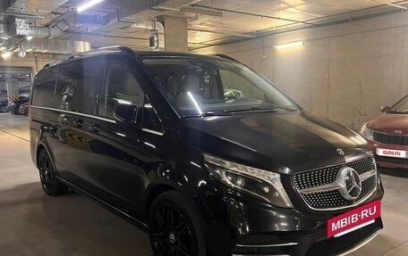 Mercedes-Benz V-Класс, 2020 год, 4 000 000 рублей, 2 фотография