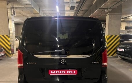 Mercedes-Benz V-Класс, 2020 год, 4 000 000 рублей, 5 фотография