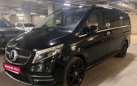 Mercedes-Benz V-Класс, 2020 год, 4 000 000 рублей, 7 фотография