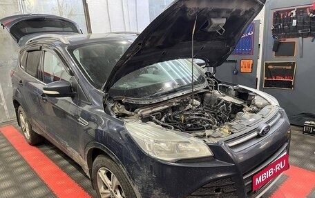 Ford Kuga III, 2014 год, 670 000 рублей, 2 фотография