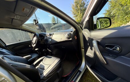 Renault Sandero II рестайлинг, 2015 год, 650 000 рублей, 12 фотография