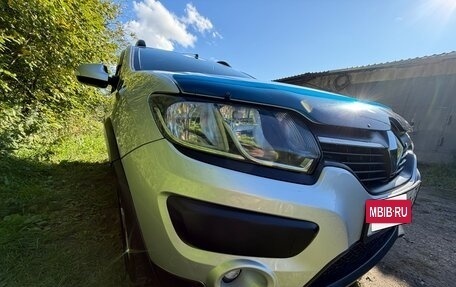 Renault Sandero II рестайлинг, 2015 год, 650 000 рублей, 21 фотография
