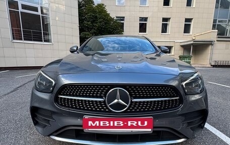 Mercedes-Benz E-Класс, 2020 год, 3 850 000 рублей, 5 фотография