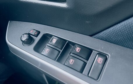 Toyota Roomy I, 2021 год, 1 250 000 рублей, 23 фотография