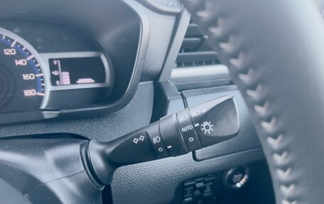 Toyota Roomy I, 2021 год, 1 250 000 рублей, 24 фотография