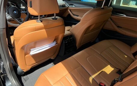 BMW 5 серия, 2021 год, 4 300 000 рублей, 11 фотография