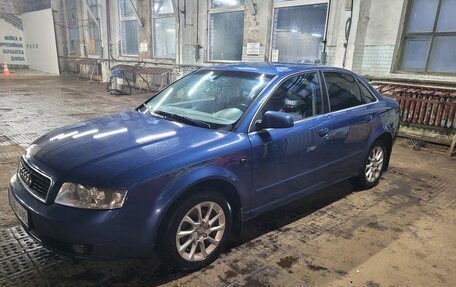 Audi A4, 2004 год, 600 000 рублей, 14 фотография