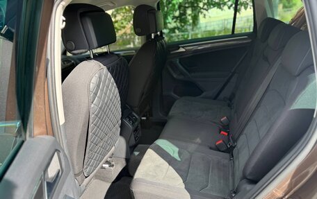 Volkswagen Tiguan II, 2019 год, 2 250 000 рублей, 11 фотография