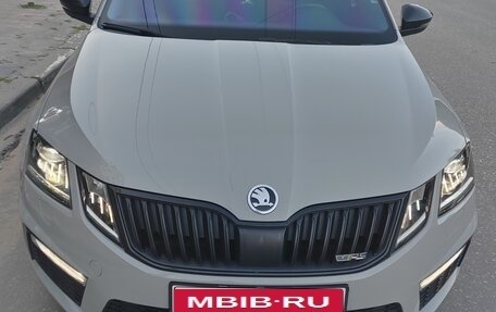 Skoda Octavia RS, 2019 год, 3 200 000 рублей, 2 фотография