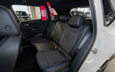 Volkswagen Tiguan, 2026 год, 5 050 000 рублей, 7 фотография