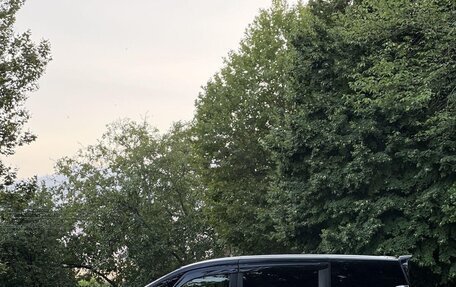 Nissan Serena IV, 2019 год, 2 550 000 рублей, 2 фотография