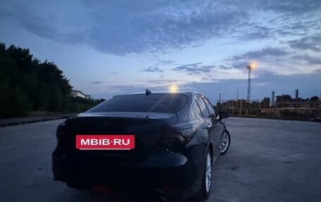 Toyota Camry, 2019 год, 2 650 000 рублей, 10 фотография