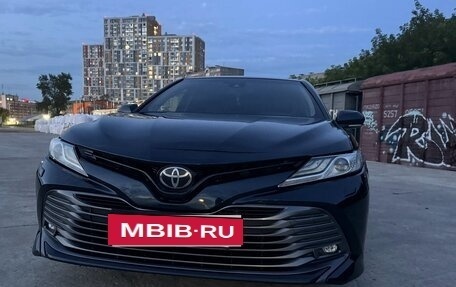 Toyota Camry, 2019 год, 2 650 000 рублей, 5 фотография