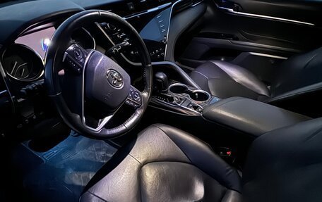 Toyota Camry, 2019 год, 2 650 000 рублей, 15 фотография