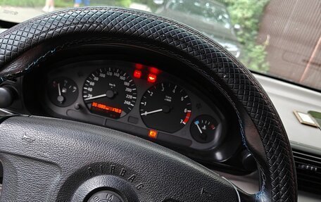 BMW 3 серия, 1996 год, 300 000 рублей, 18 фотография