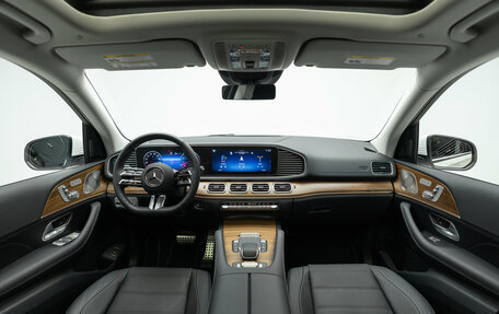 Mercedes-Benz GLS, 2025 год, 15 990 000 рублей, 28 фотография