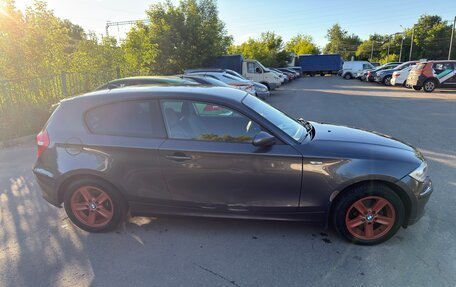 BMW 1 серия, 2008 год, 650 000 рублей, 4 фотография