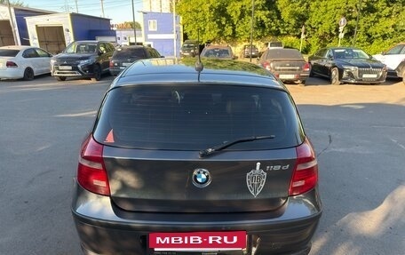 BMW 1 серия, 2008 год, 650 000 рублей, 3 фотография