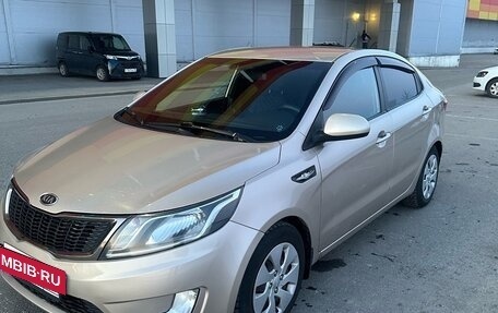KIA Rio III рестайлинг, 2011 год, 500 000 рублей, 5 фотография