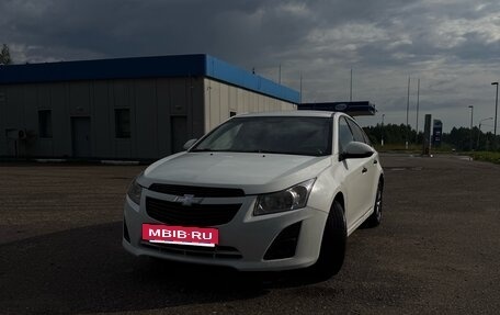 Chevrolet Cruze II, 2014 год, 625 000 рублей, 4 фотография