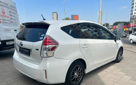 Toyota Prius Alpha I (ZVW40/41), 2015 год, 1 480 000 рублей, 5 фотография