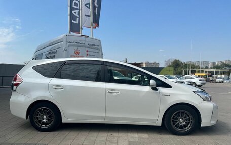 Toyota Prius Alpha I (ZVW40/41), 2015 год, 1 480 000 рублей, 4 фотография