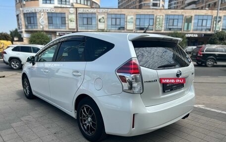 Toyota Prius Alpha I (ZVW40/41), 2015 год, 1 480 000 рублей, 7 фотография
