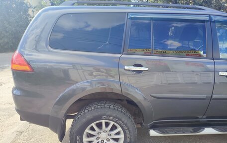 Mitsubishi Pajero Sport II рестайлинг, 2011 год, 1 790 000 рублей, 10 фотография