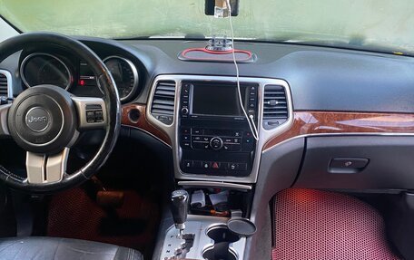 Jeep Grand Cherokee, 2012 год, 1 200 000 рублей, 7 фотография