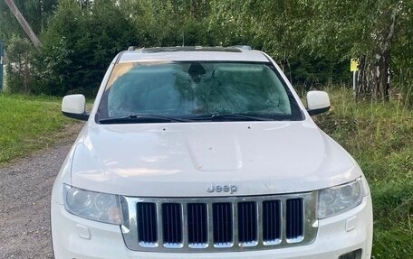 Jeep Grand Cherokee, 2012 год, 1 200 000 рублей, 3 фотография