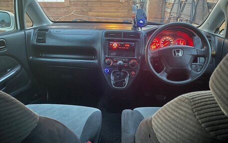 Honda Stream I рестайлинг, 2001 год, 550 000 рублей, 15 фотография