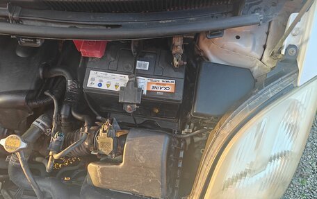 Toyota Vitz, 2009 год, 700 000 рублей, 4 фотография
