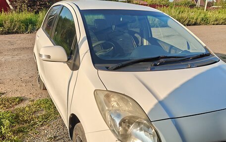 Toyota Vitz, 2009 год, 700 000 рублей, 16 фотография