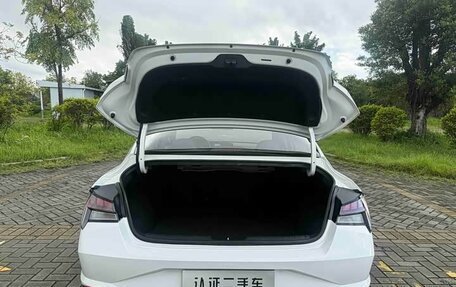 Hyundai Elantra, 2022 год, 1 140 000 рублей, 7 фотография