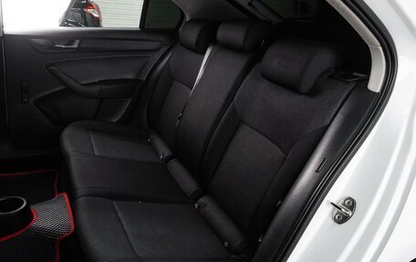 Skoda Rapid I, 2017 год, 1 060 000 рублей, 9 фотография