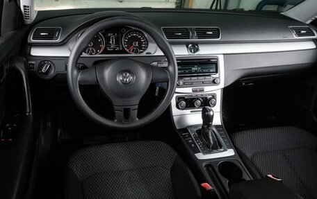 Volkswagen Passat B7, 2012 год, 1 100 000 рублей, 6 фотография