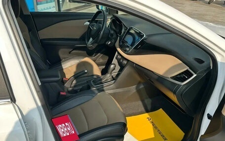 Chevrolet Monza, 2022 год, 845 007 рублей, 11 фотография